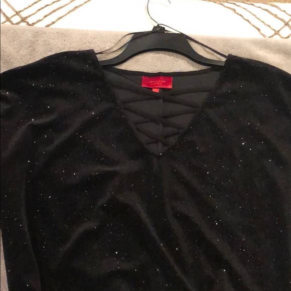 Black Jennifer Lopez sparkling shirt - Picture 2 of 3